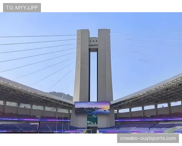 浙江黄龙体育中心气氛热烈 浙江山东对决精彩纷呈 引爆全场激情 浙江黄龙体育中心气氛热烈 浙江山东对决精彩纷呈 引爆全场激情