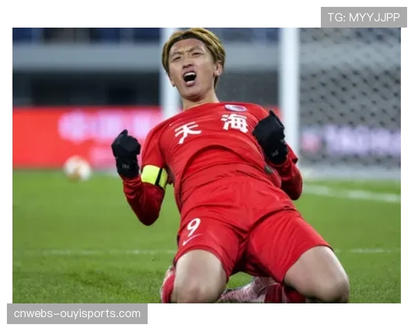 球迷热议冠中冠“草台班子”，选拔标准一变再变