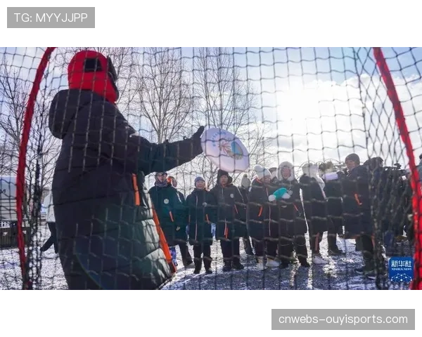 吉林省推出首个“冰雪假期”,全省滑雪场向青少年免费开放 吉林省推出首个“冰雪假期”,全省滑雪场向青少年免费开放